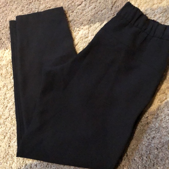 🍋lululemon On the Fly black pant❤️Thin and comfy! - Picture 7 of 16
